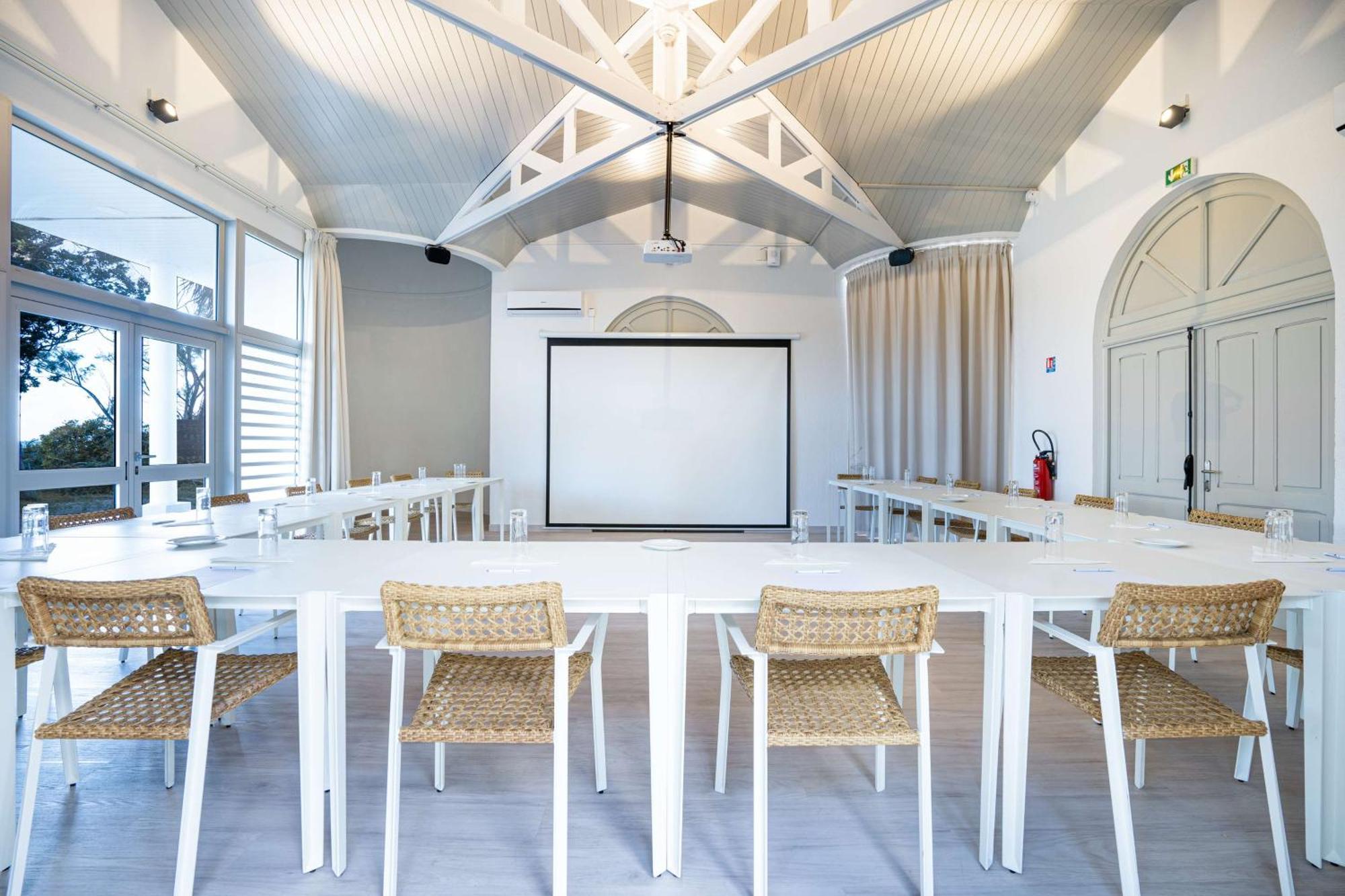 Doubletree By Hilton Noumea Ilot Maitre Resort Exterior foto